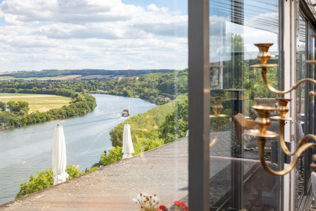 Отель Domaine De La Corniche Rolleboise Экстерьер фото
